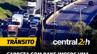 Carreta com pane bloqueia faixa do anel rodoviário e retenção já passa do Betânia