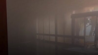 Um incêndio atingiu o auditório do Hospital Sarah Kubitschek, na avenida Amazonas, no bairro Gameleira