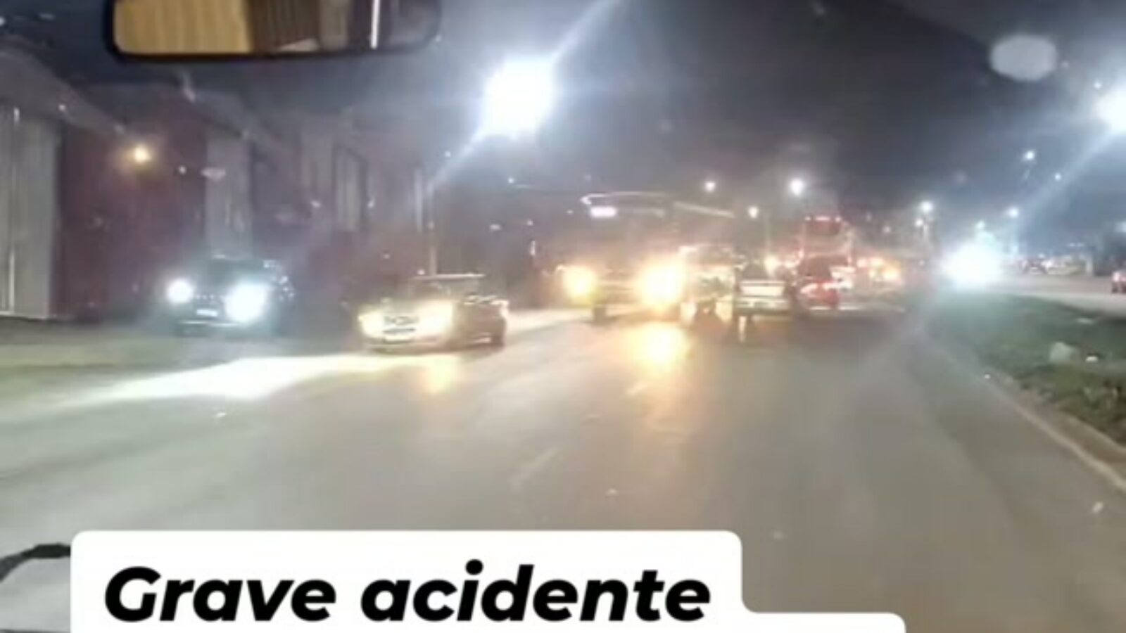 Grave acidente com ciclista deixou o trânsito lento na saída de Matozinhos